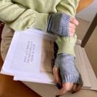 Plain Cable Knit Fingerless Gloves