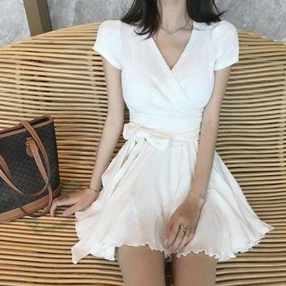 Plain V-neck Short-sleeve Slim-fit Top / High-waist Skort