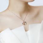Flower Necklace Gold - One Size