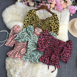 Puff-sleeve Floral Crinkle Blouse