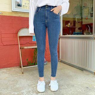 Mid-rise Cut-hem Skinny Jeans