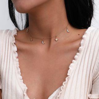 Rhinestone Star Choker Necklace