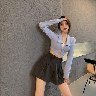 Collared Zip-up Cropped Cardigan / Pleated Mini A-line Skirt