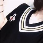 Embroidered V-neck Short-sleeve Knit Top