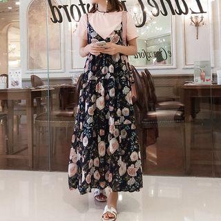 Set: Short-sleeve T-shirt + Spaghetti Strap Maxi Floral Dress