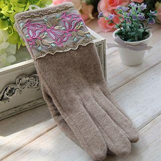 Embroidered Touchscreen Gloves