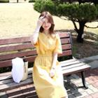 Short-sleeve Band-waist Dress