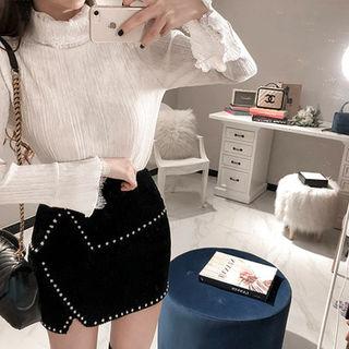 Mock-neck Lace-trim Pleated Top