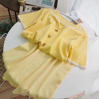 Set: Short-sleeve Top + Plain Knit Skirt