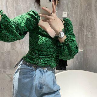 Puff-sleeve Leopard Print Ruffled Blouse Green - One Size
