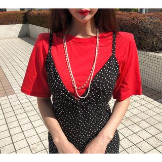Padded Shoulder Lettering T-shirt
