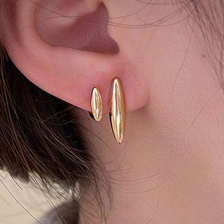 Droplet Shape Stud Earring