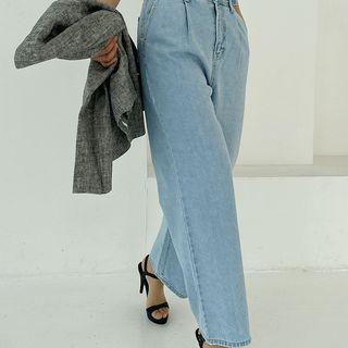 Buckled-waist Straight Leg Jeans
