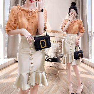 Set: Puff-sleeve Blouse + Ruffle Hem Pencil Skirt