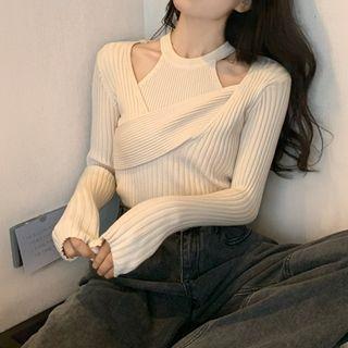 Set Of 2: Plain Tank Top & Plain Off-shoulder Sweater