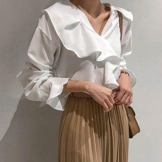 V-neck Dip-back Ruffled Blouse