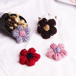 Knit Flower Brooch