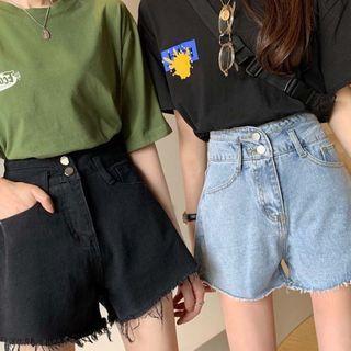 Short-sleeve Printed T-shirt / High-waist Wide-leg Denim Shorts
