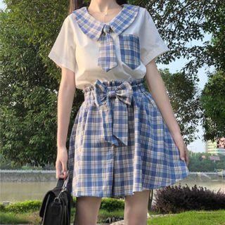 Tie Neck Short-sleeve Shirt / Plaid Skorts
