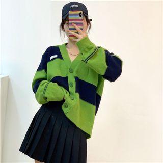 Striped Cardigan / Pleated Skirt / Set
