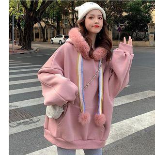Wide Hooded Medium Long-sleeve Sweatshirt