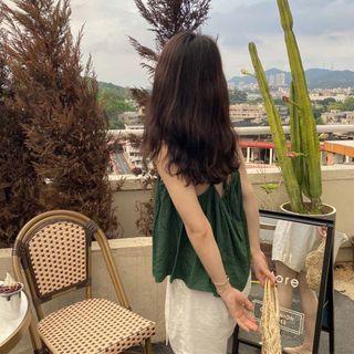 Open-back Camisole Top / Shorts