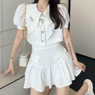 Puff-sleeve Collared Bow Cropped Blouse / Mini A-line Skirt