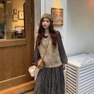 Plain Crewneck Single-breasted Loose-fit Vest / Floral Crewneck Loose-fit High-waist Dress