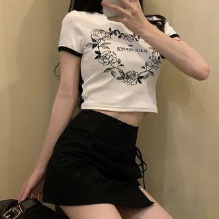 Lettering Short-sleeve Cropped Top / Lace-up Mini Pencil Skort