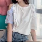 Short-sleeve Cold Shoulder Striped Panel T-shirt