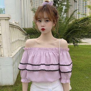 Contrast Trim Off-shoulder Short-sleeve Blouse