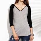 V-neck Raglan 3/4-sleeve T-shirt