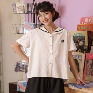 Short-sleeve Smiley Face Embroidered Blouse