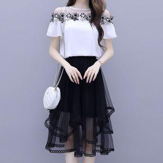 Set: Short-sleeve Cold Shoulder Floral Applique Top + Midi A-line Mesh Skirt