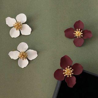 Floral Stud Earring / Set