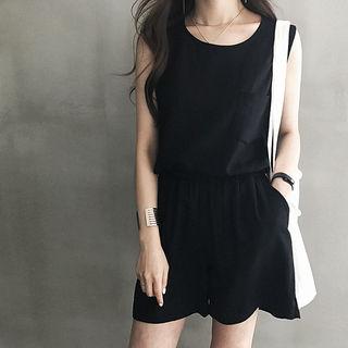 Set: Pocket-front Tank Top + Band-waist Shorts