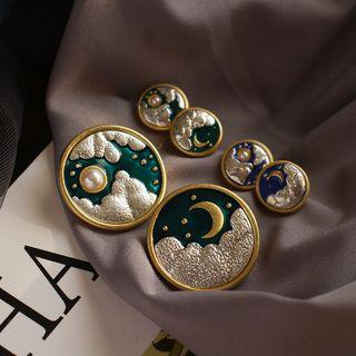 Embossed Disc Brooch Pin / Earring