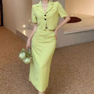 Lace Camisole Top / Short-sleeve Blazer / Straight-cut Slit Skirt