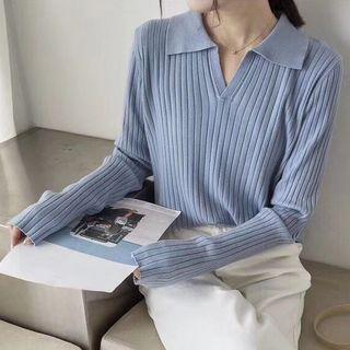 Notched Knit Top
