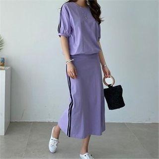 Set: Pipe-trim T-shirt + Band-waist Skirt