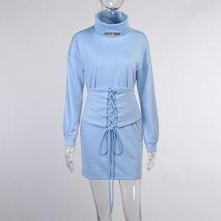 Lettering Mock-neck Pullover Dress