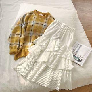 Plaid Loose-fit Sweater / Ruffle Skirt