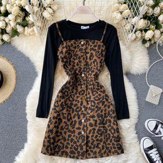 Set: Long-sleeve T-shirt + Spaghetti Strap Leopard Print A-line Dress