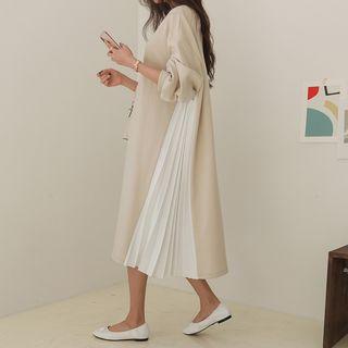 Round-neck Pleated-detail Pullover Dress