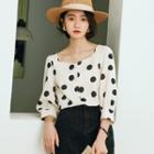 Dotted Sweetheart-neckline 3/4-sleeve Blouse