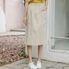 Band-waist Pocket-side Midi Skirt