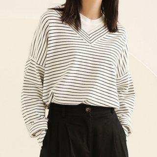 V-neck Striped Long-sleeve Top Black - One Size