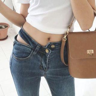 Cut-out Waist Skinny Jeans