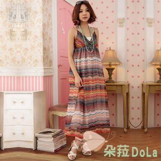 Set: Pattern V-neck Maxi Dress + Camisole