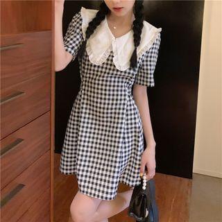 Short-sleeve Doll-collar Plaid A-line Dress